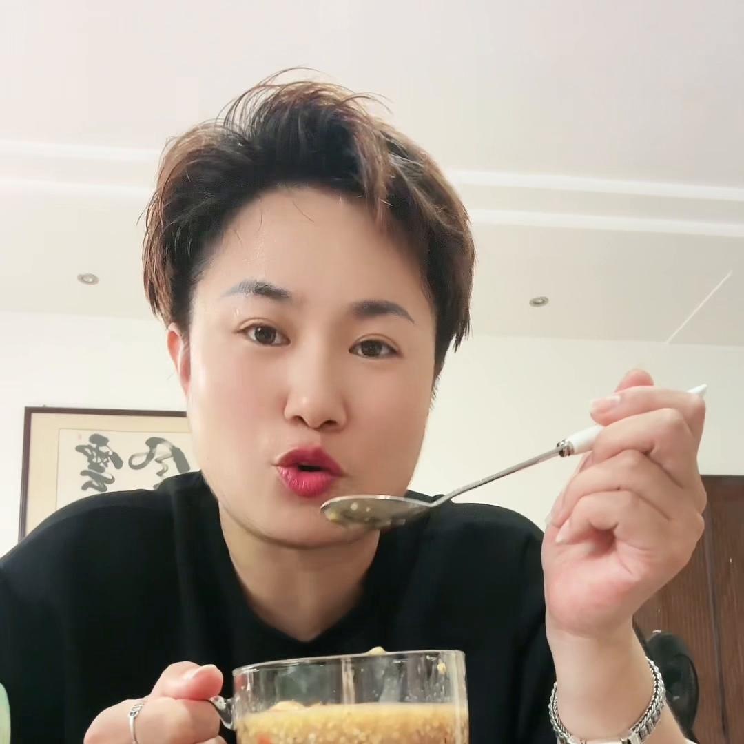 焖烧杯的使用视频,便携焖烧杯的使用方法