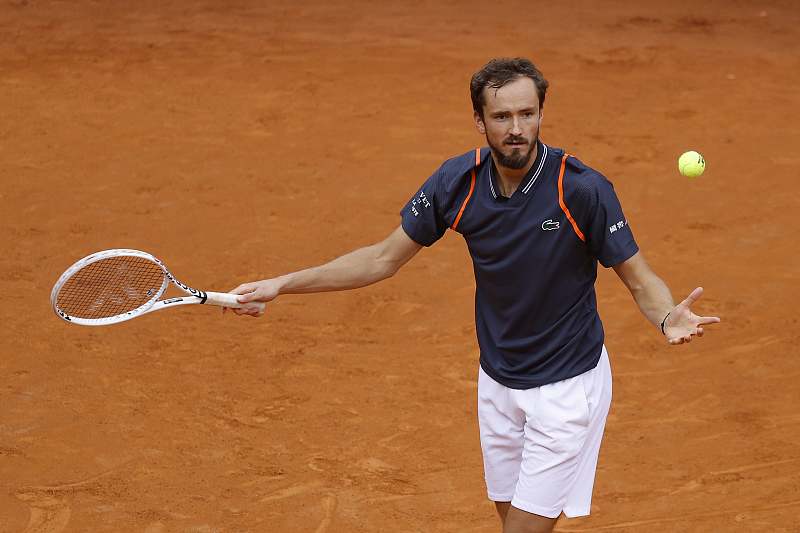 德约还差几个大满贯超过纳达尔,德约最近三个大满贯