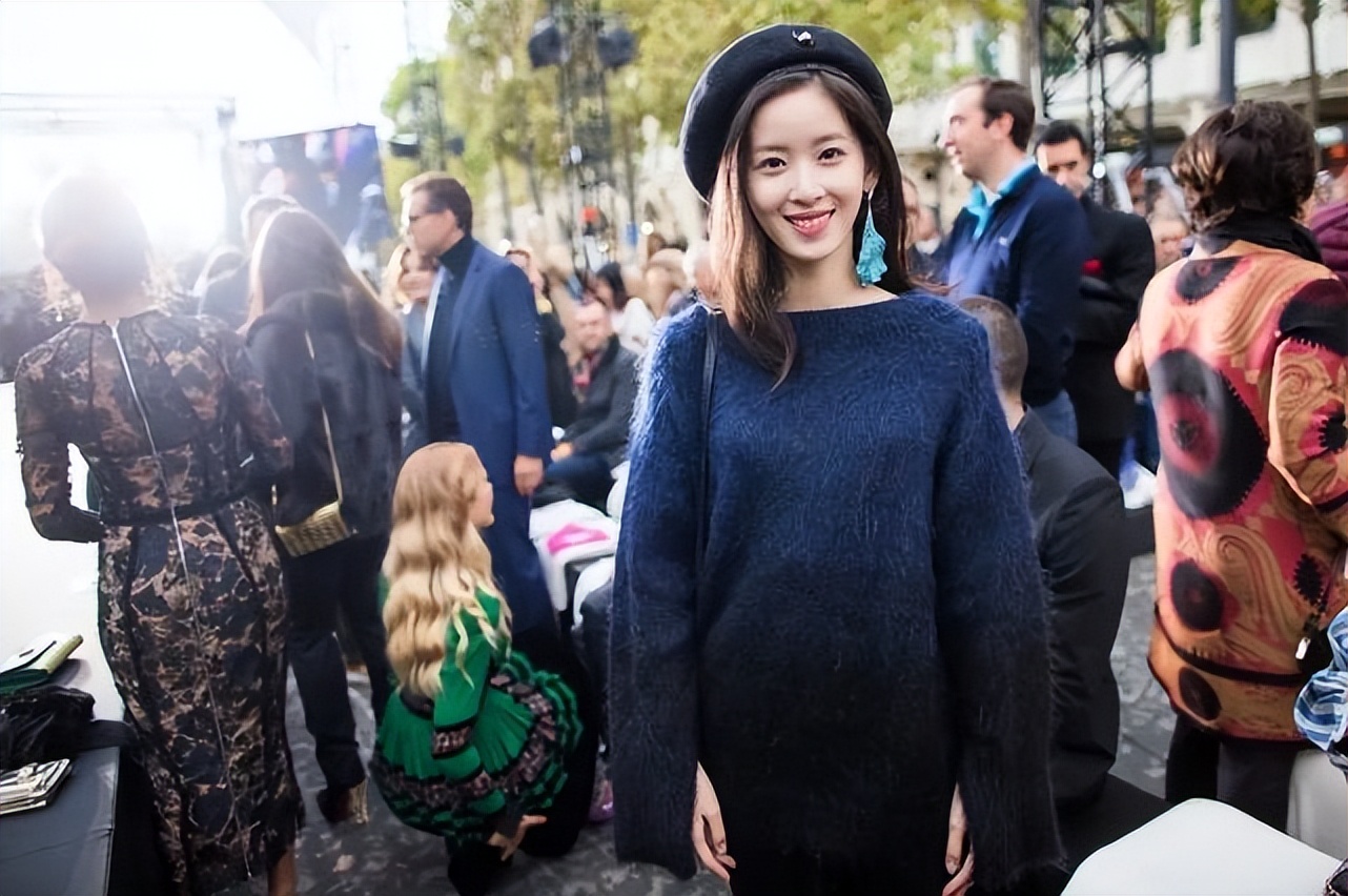 章泽天的成长史,章泽天从小就有野心