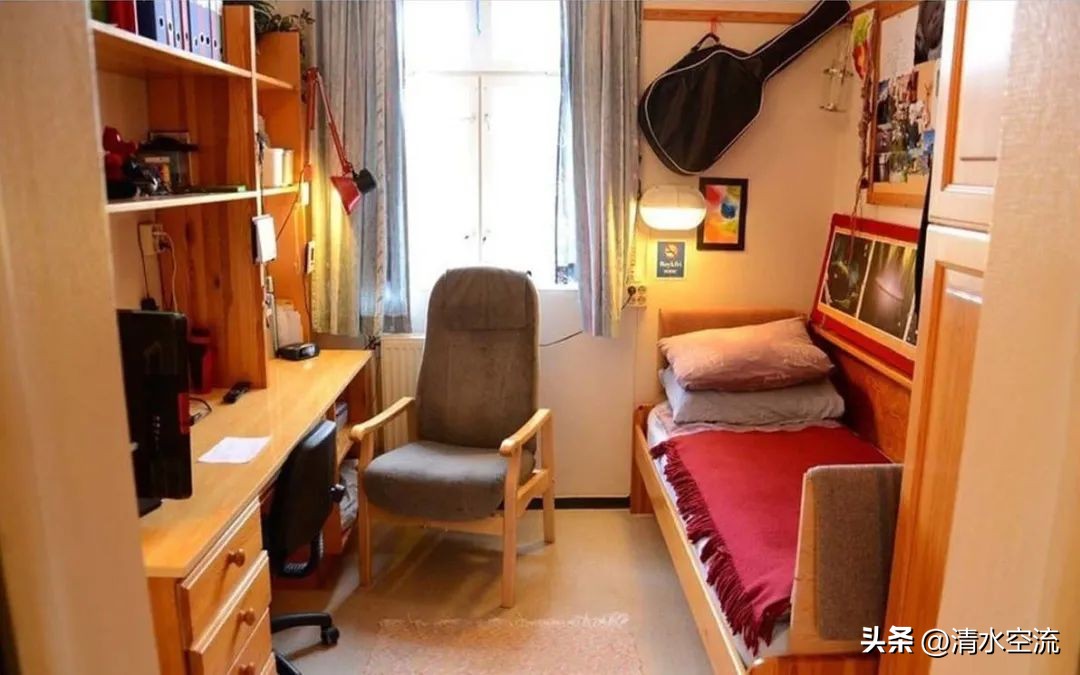 西方国家的所谓*权人**，不过是圣母婊的极度泛滥，最后必然被反噬