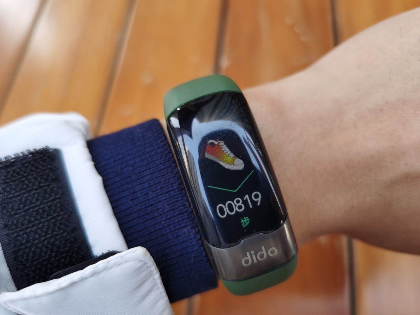 dido智能手环血压监测设置,dido手环y20测评
