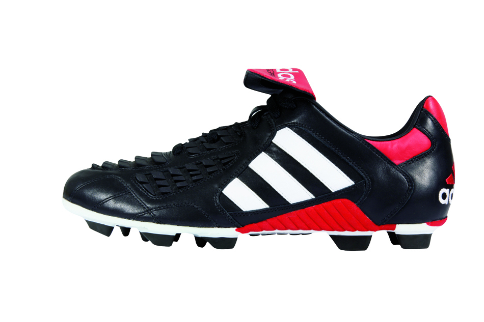 阿迪达斯足球鞋猎鹰predator,阿迪达斯gw7081猎鹰足球鞋