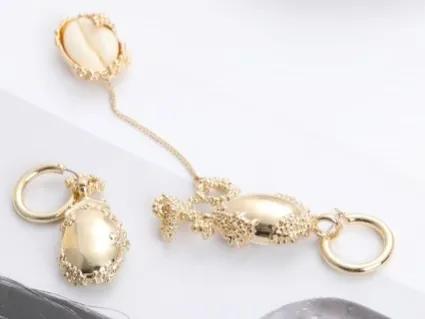 其他男生送自己女朋友礼物,男生送女朋友什么礼物好