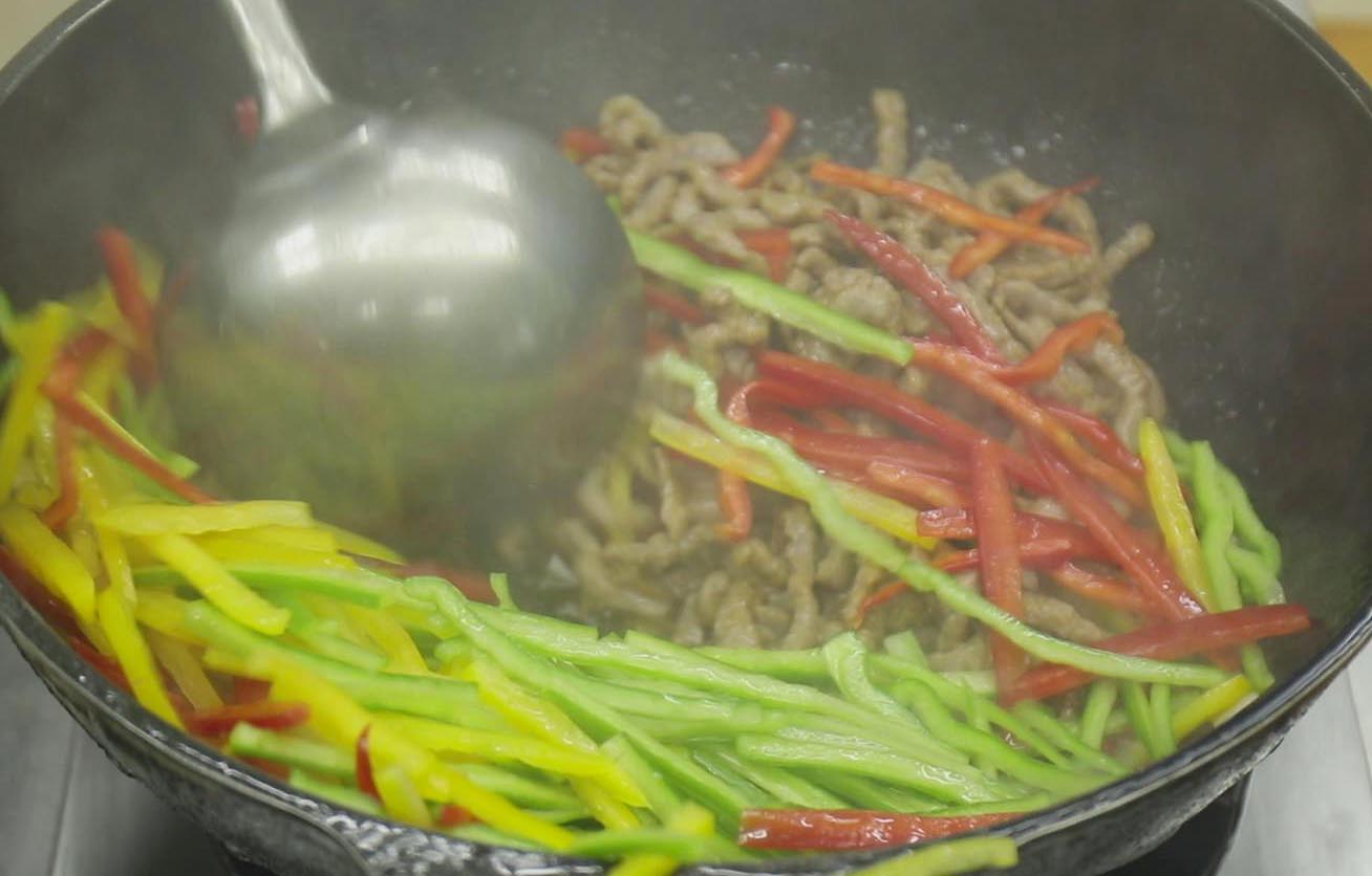 儿童缺乏锌主要要吃哪些食物,儿童锌过高症状吃什么食物补得快