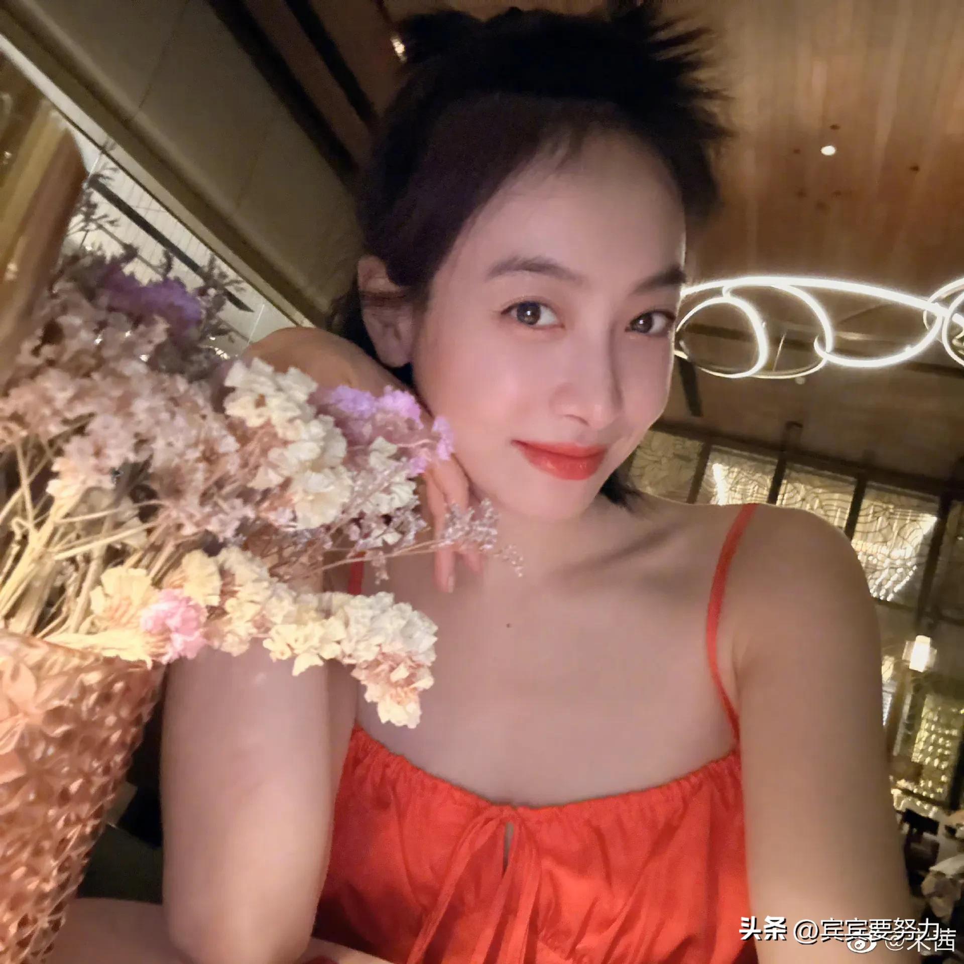 宋茜泰国旅游,宋茜泰国私服