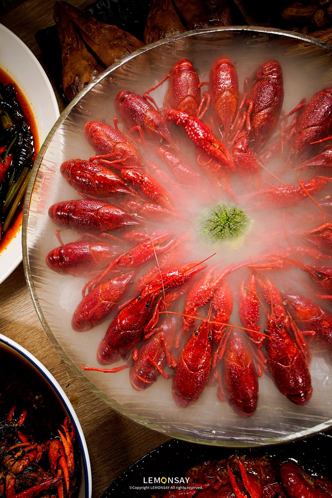 “完了，这店又要被抢破头了！”