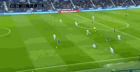 3-2，7连胜！欧冠豪门踢疯了，造64%控球+11射门，告别梅西依赖症