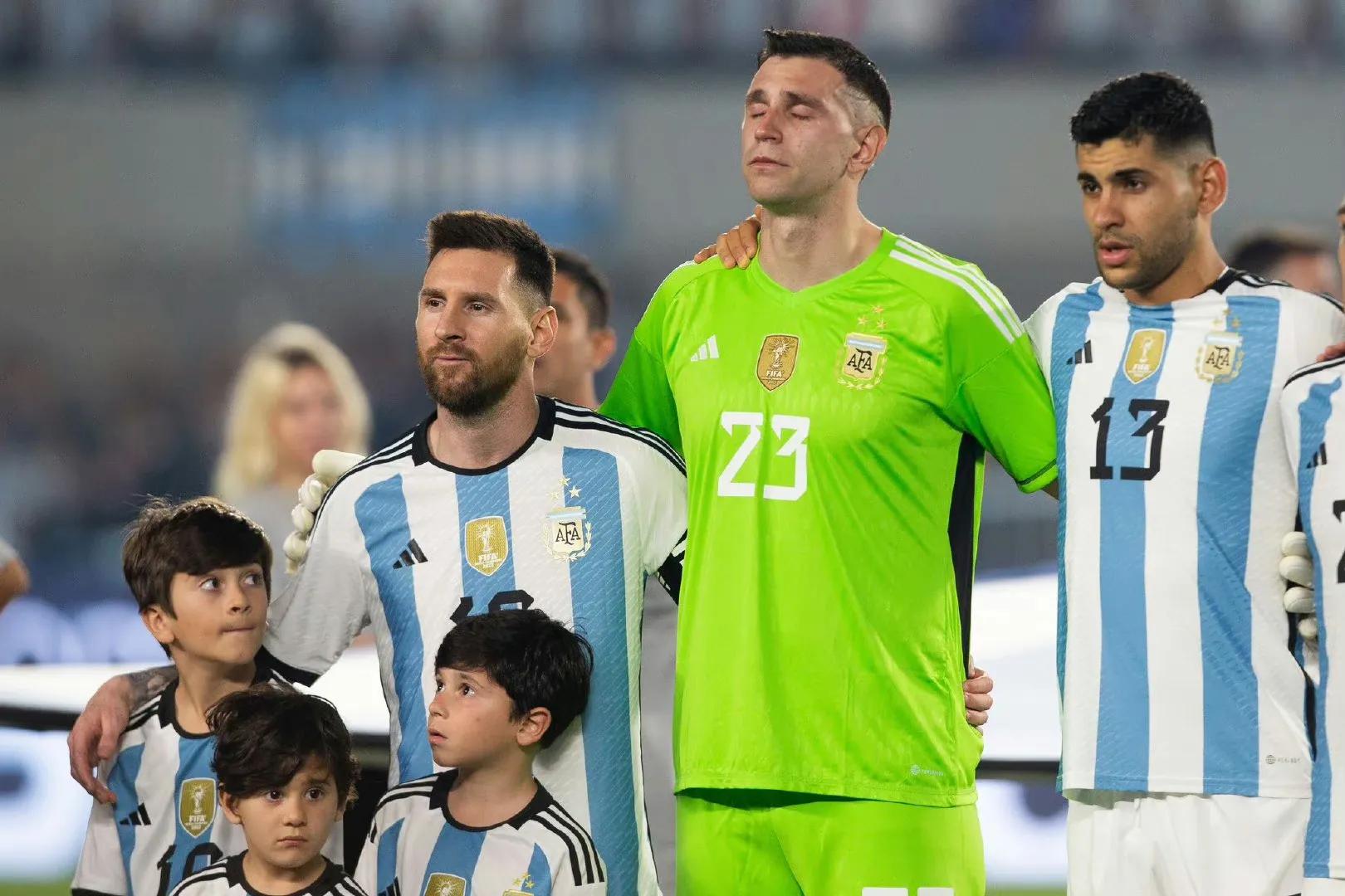 足球超燃瞬间c罗和梅西,c罗7分钟2球葡萄牙2-1绝杀