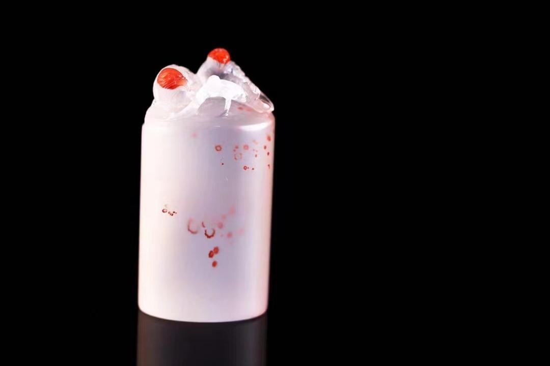 红色迷人眼，雕石入魔障，却要为五斗米折腰？