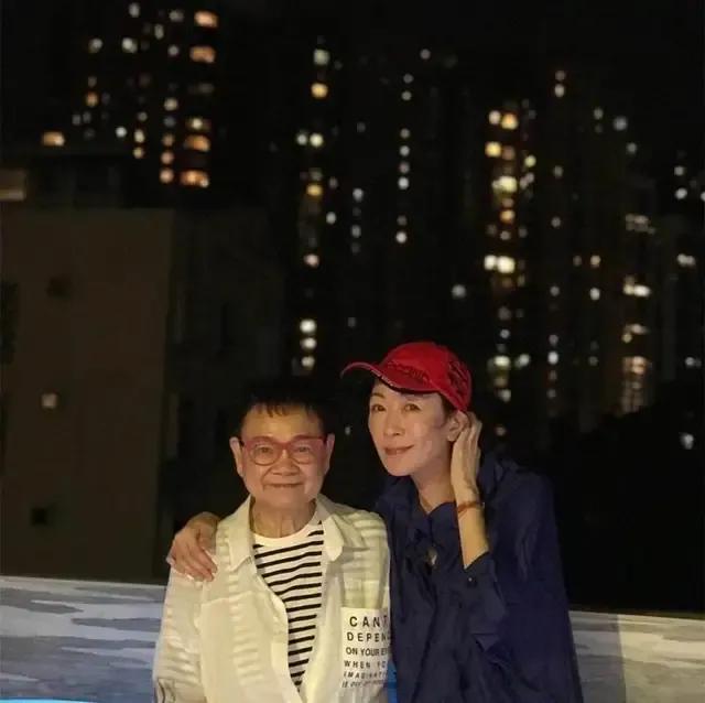 至今未嫁8位大龄女港星,至今十大未婚大龄男港星