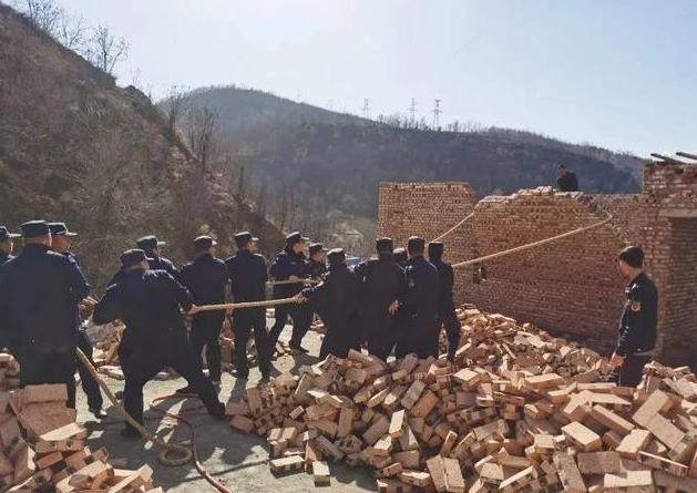 警察管违建吗,警察管得了城管吗