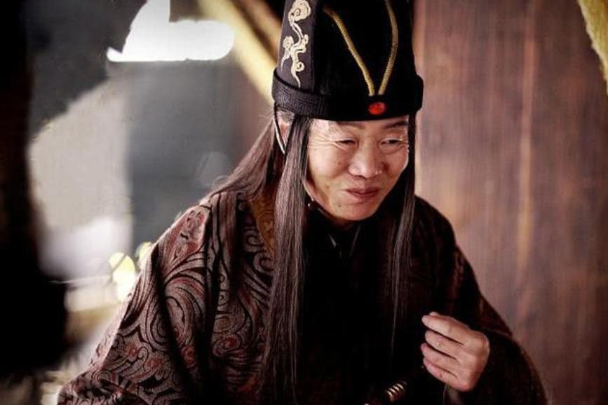 古代为什么太监伺候娘娘沐浴更衣,为什么古代太监不愿给妃子沐浴