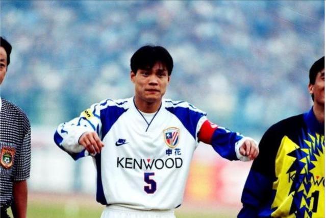 范志毅三婚老婆是哪里人,足球范志毅结过几次婚