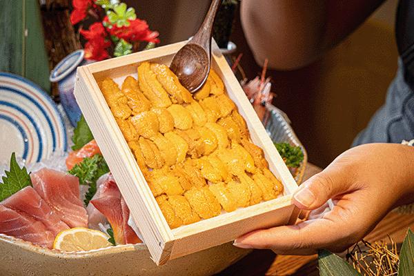 魔都首家烤鸵鸟蛋专门店，日料界新晋流量密码