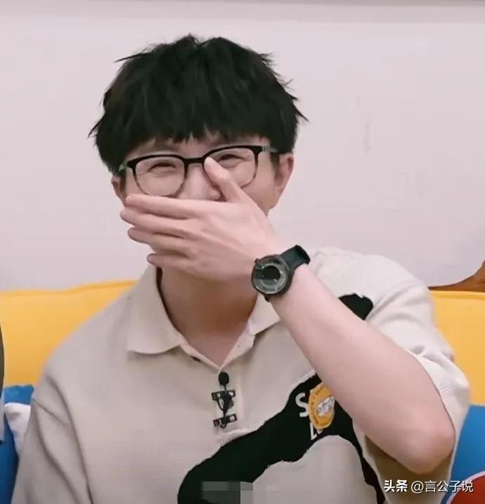 手比脸好看系列,年轻帅气老了丑的6位明星