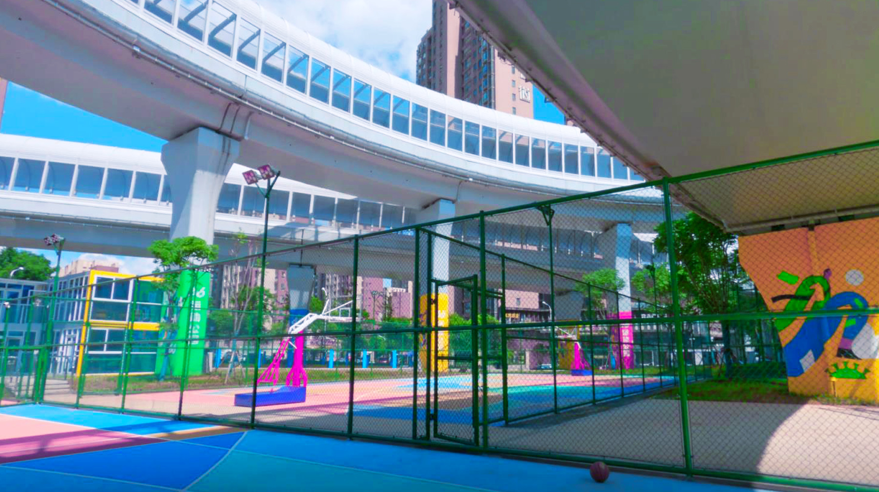 湖北武汉江夏区汤逊湖高尔夫球场,武汉高尔夫球场在哪里