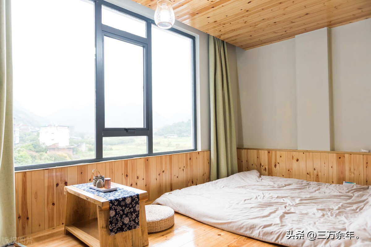 卧室榻榻米有什么功效,睡榻榻米的好处与坏处