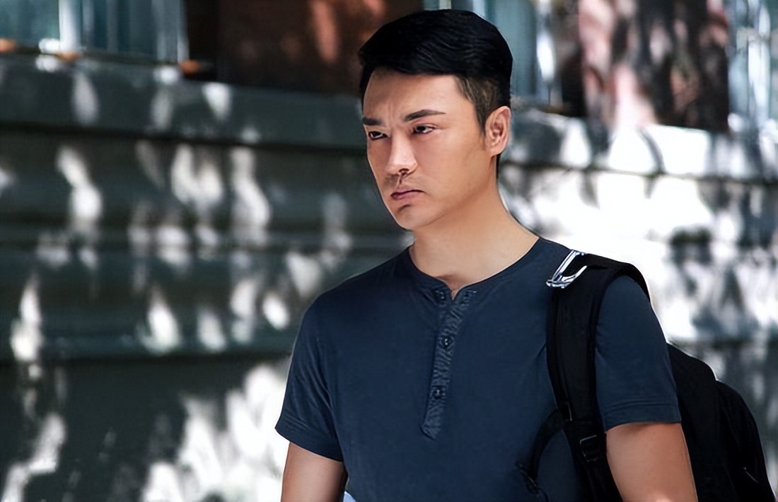 从查无此人到一鸣惊人,从大红大紫到无人提及的男明星