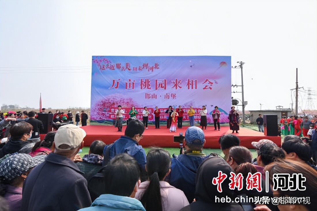 【高端媒体看邯郸】邯郸市邯山区以花为“媒”聚人气促消费