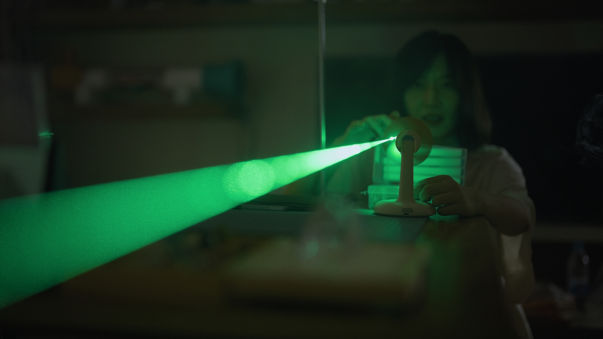 理工女把天空之城搬进卧室,#理工女用200元造天空之城