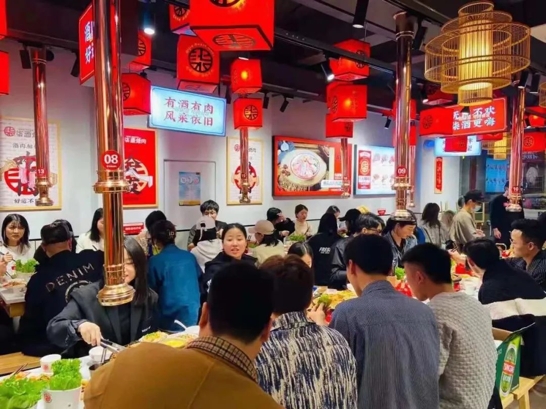 国潮风烂大街,国潮和伪国潮