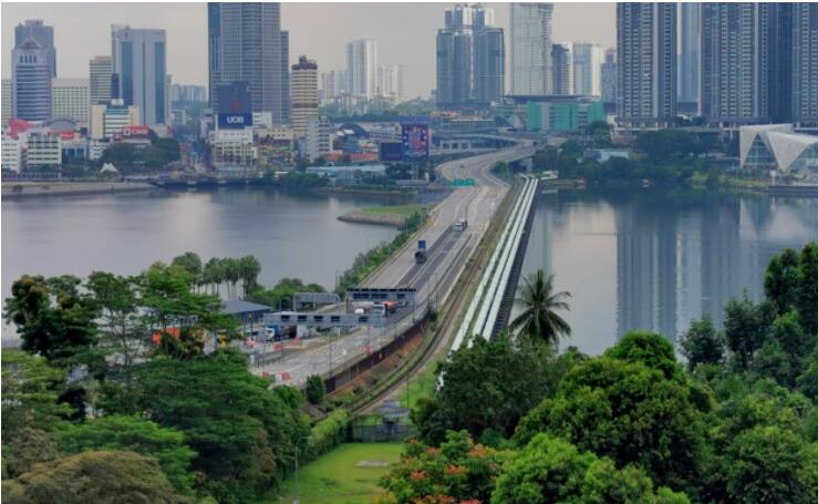 新马来回应该准备多少钱,新马费用