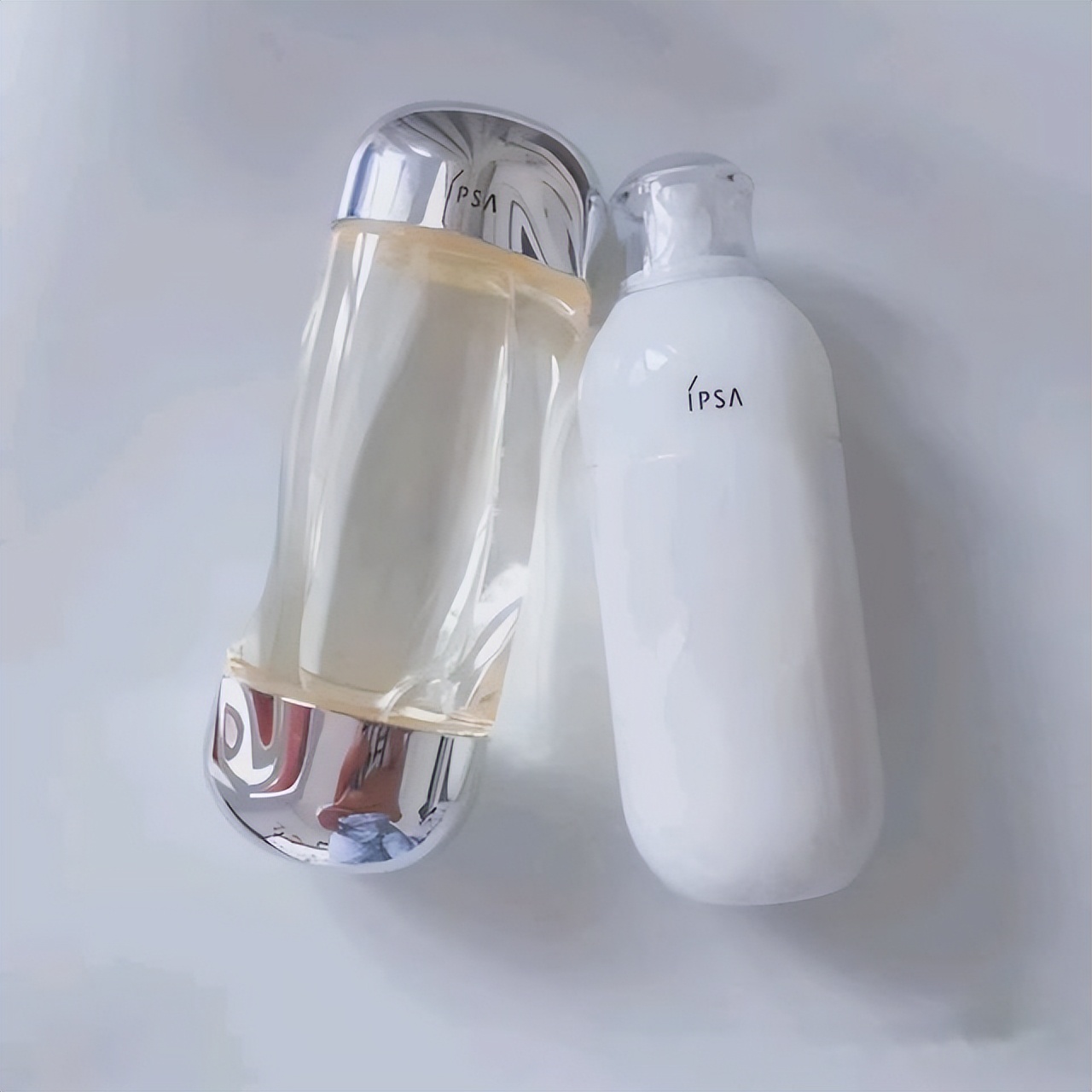 油皮水乳推荐真实测评控油美白,油皮控油保湿水乳推荐