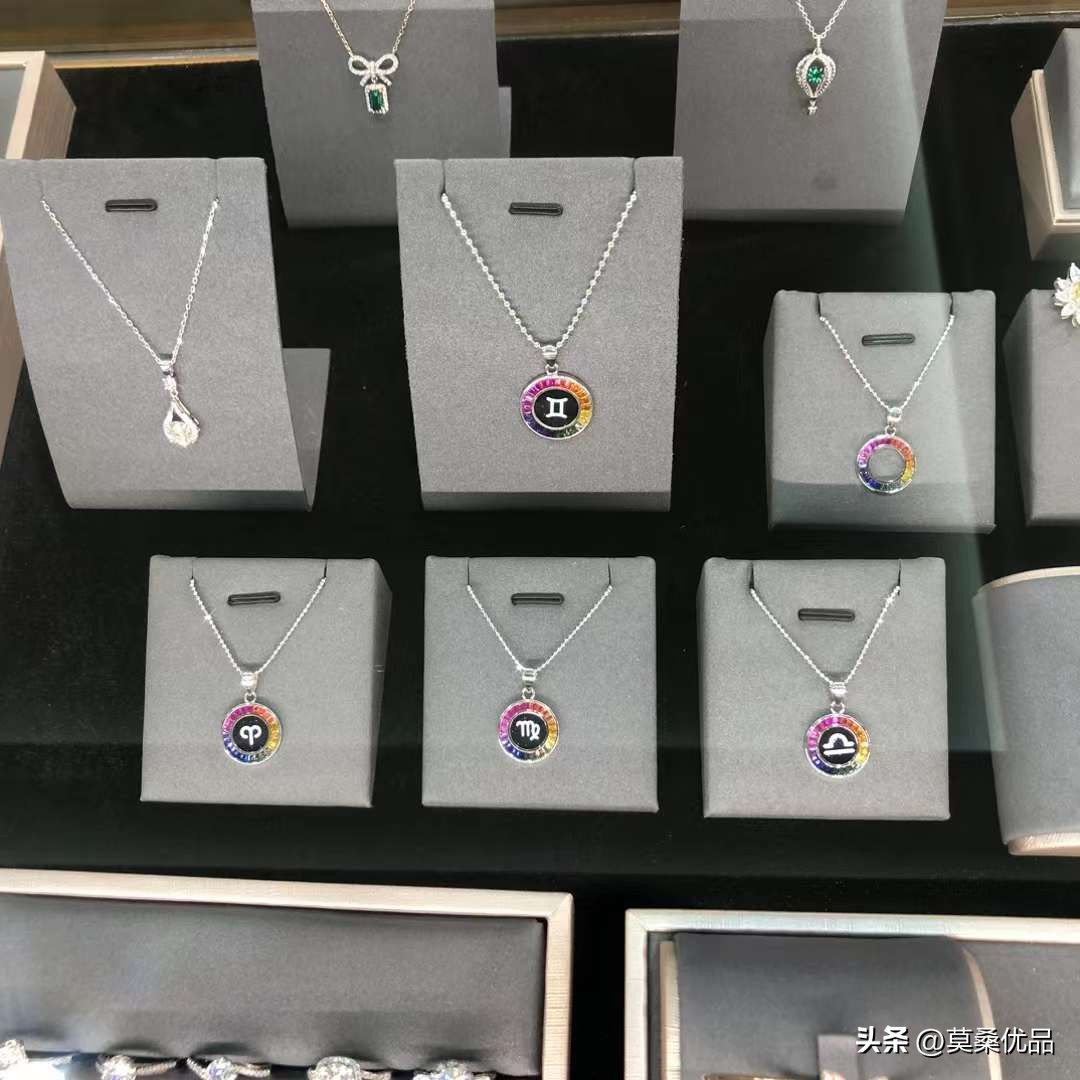 美妆实体店如何实现跨界饰品合作,美妆跨境线下实体店怎么开