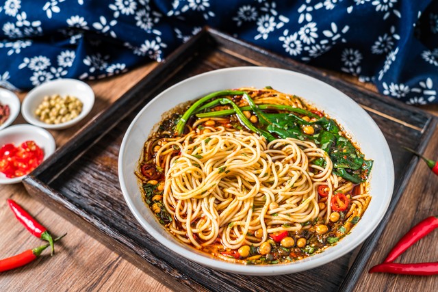 重庆巴适烤鱼石锅鱼,重庆美食爽翻