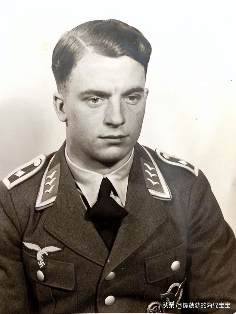 二战德国空军军衔标志,二战德国军衔级别对照表