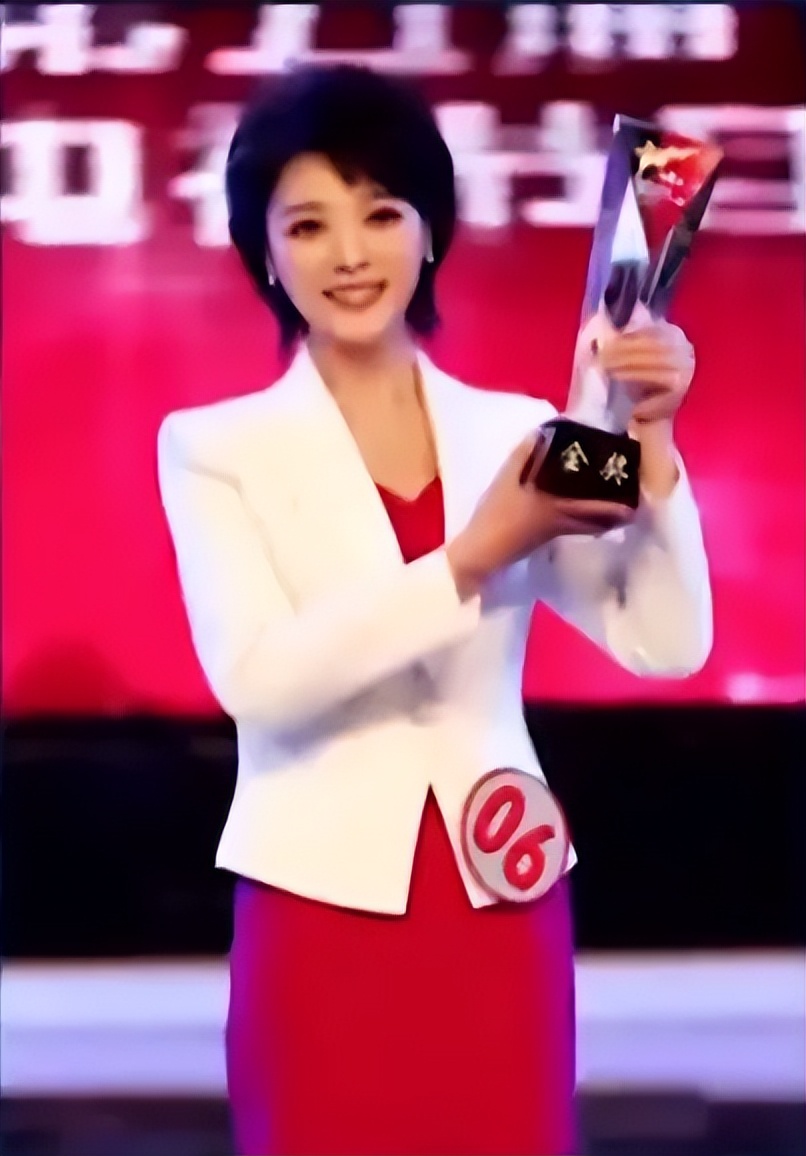 央视主播胡蝶个人资料胡蝶的父亲,胡蝶央视主持人的老公