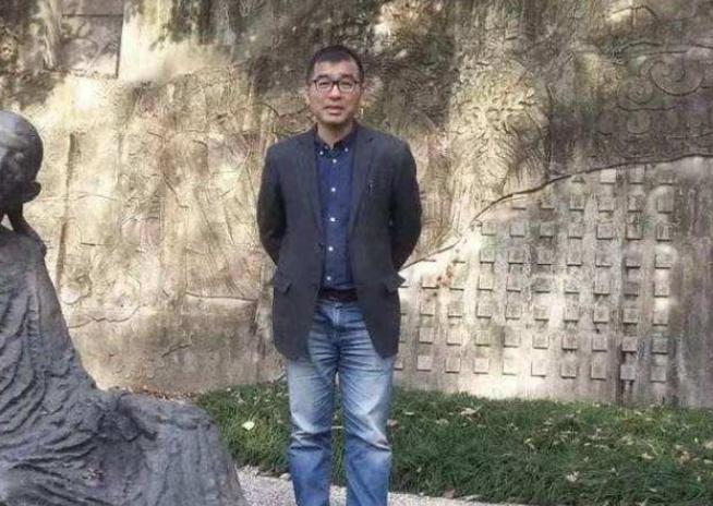 快递小子余建春,余建春快递