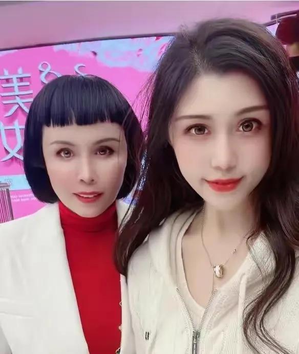 网红猫七七结婚,网红猫七七和小男友是真爱吗