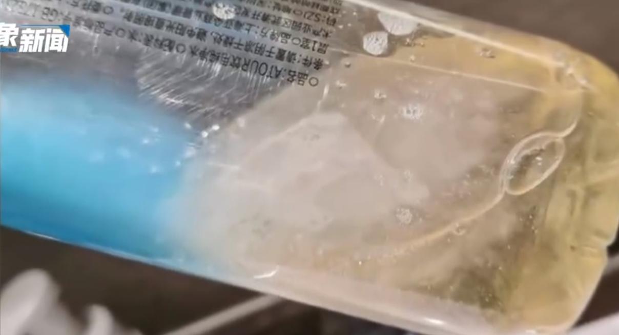 市监管局回应酒店沐浴露疑似被灌精液：正在调查中，律师：无论瓶子里面的液体是什么，酒店都有责任！