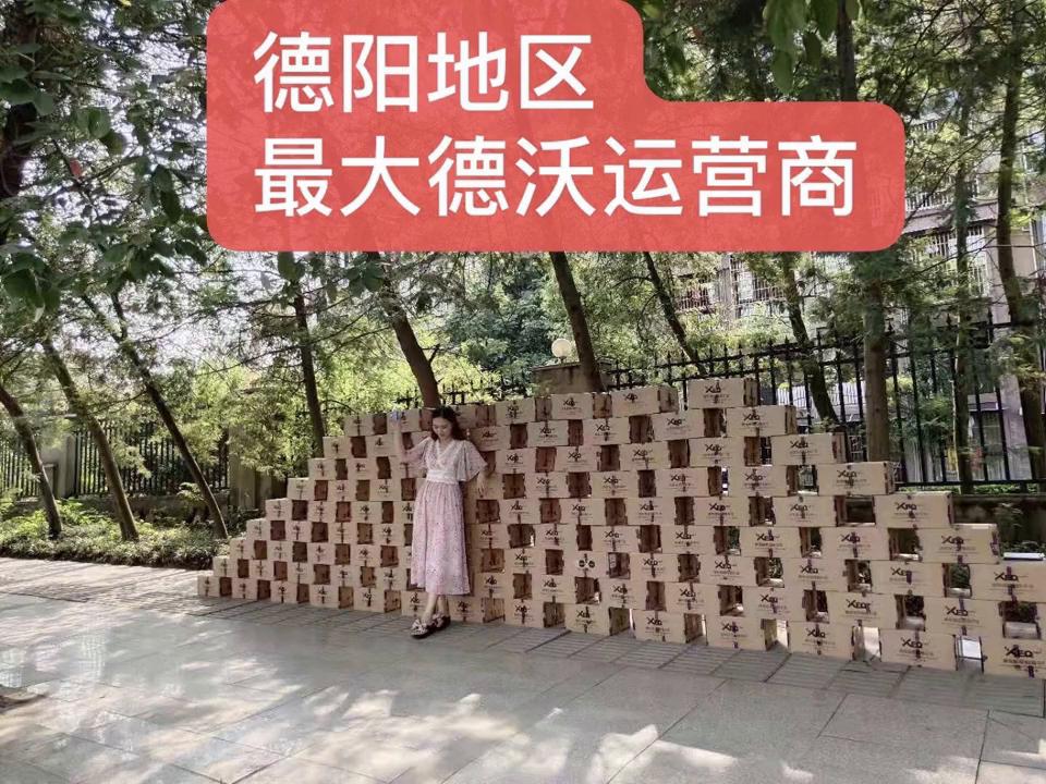 我的仓库里，已经有100多箱现货了