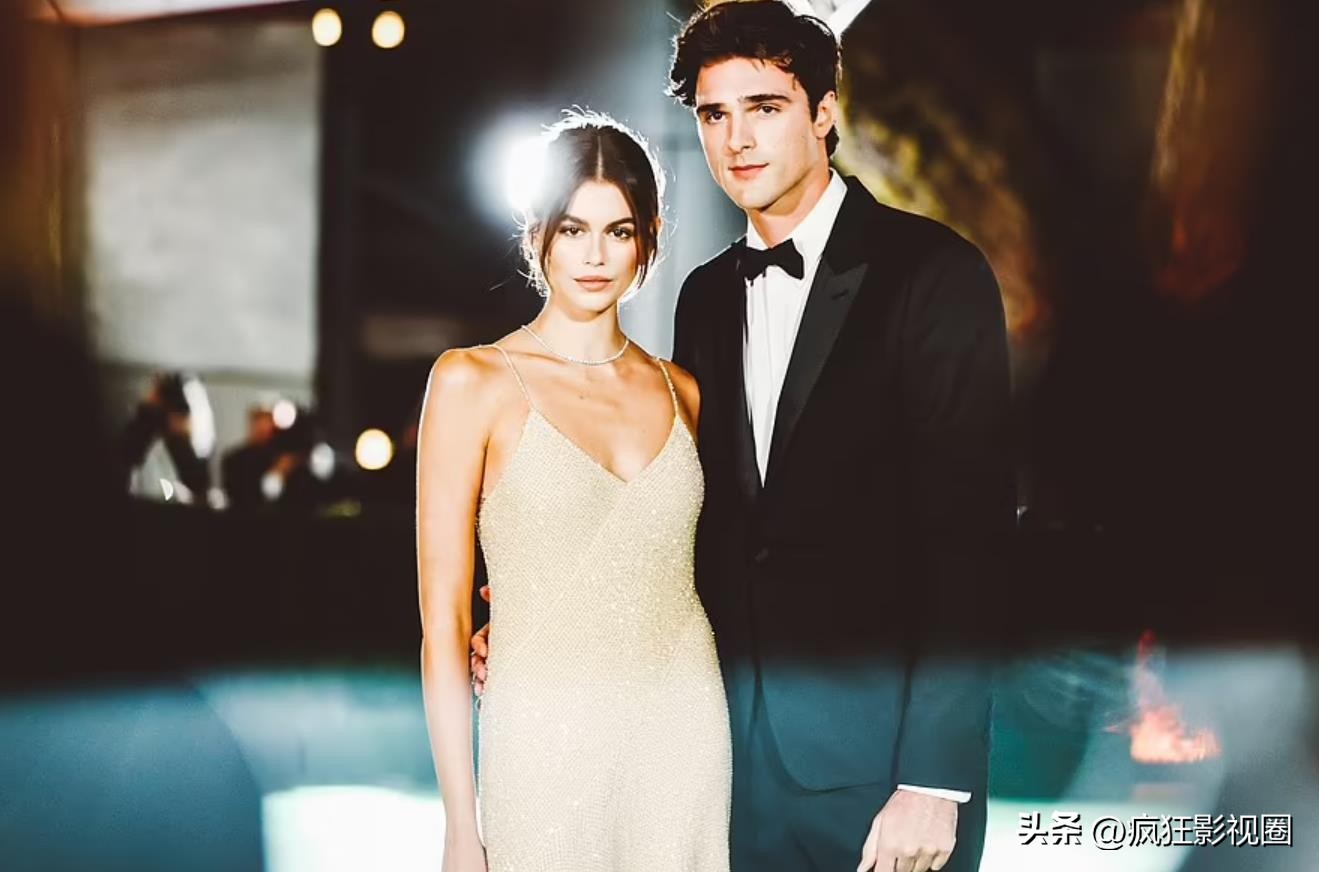 顶级超模辛迪克劳馥 (in the closet黑珍珠辛迪克劳馥现场)