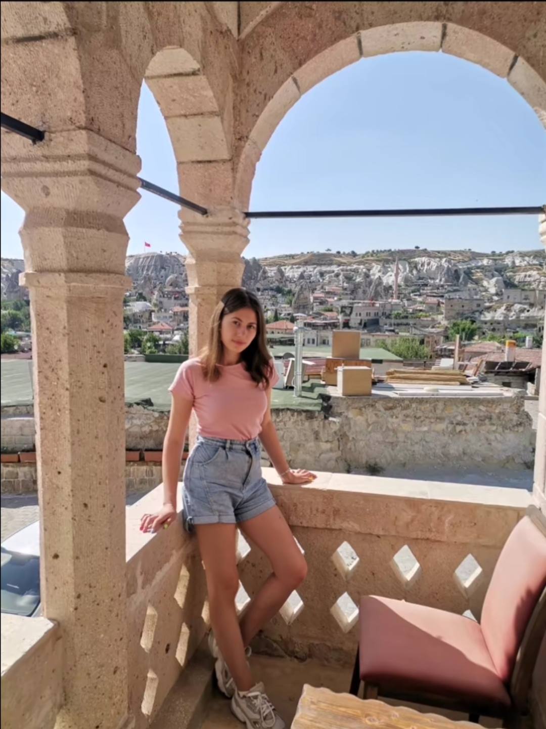 山西小伙娶俄罗斯老婆两个女儿,36岁小伙娶了26岁的乌克兰妻子