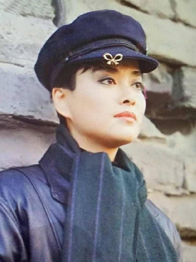 毛阿敏人生经历了哪两次坎坷,解密毛阿敏与六个男人的情感纠葛