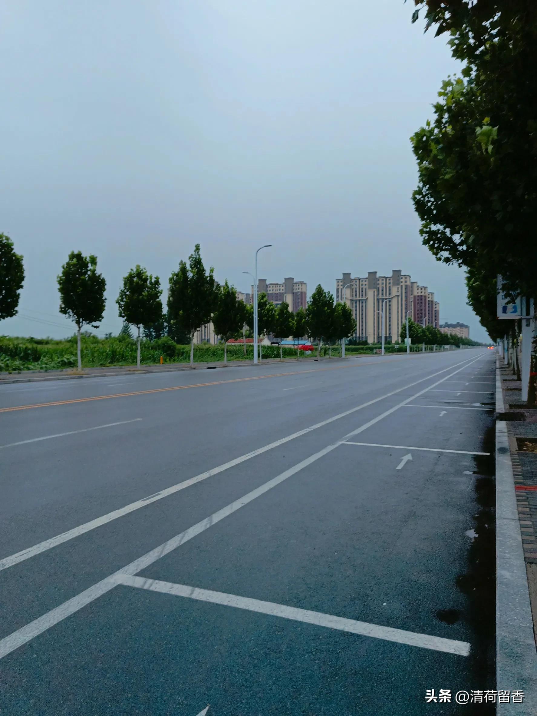 鏁ｆ枃闅忕瑪鍚洦,鏁ｆ枃闆ㄦ櫒