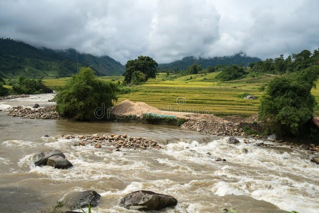 不怕小暑雨就怕小暑晴啥意思,不怕三月雨就怕二月雪