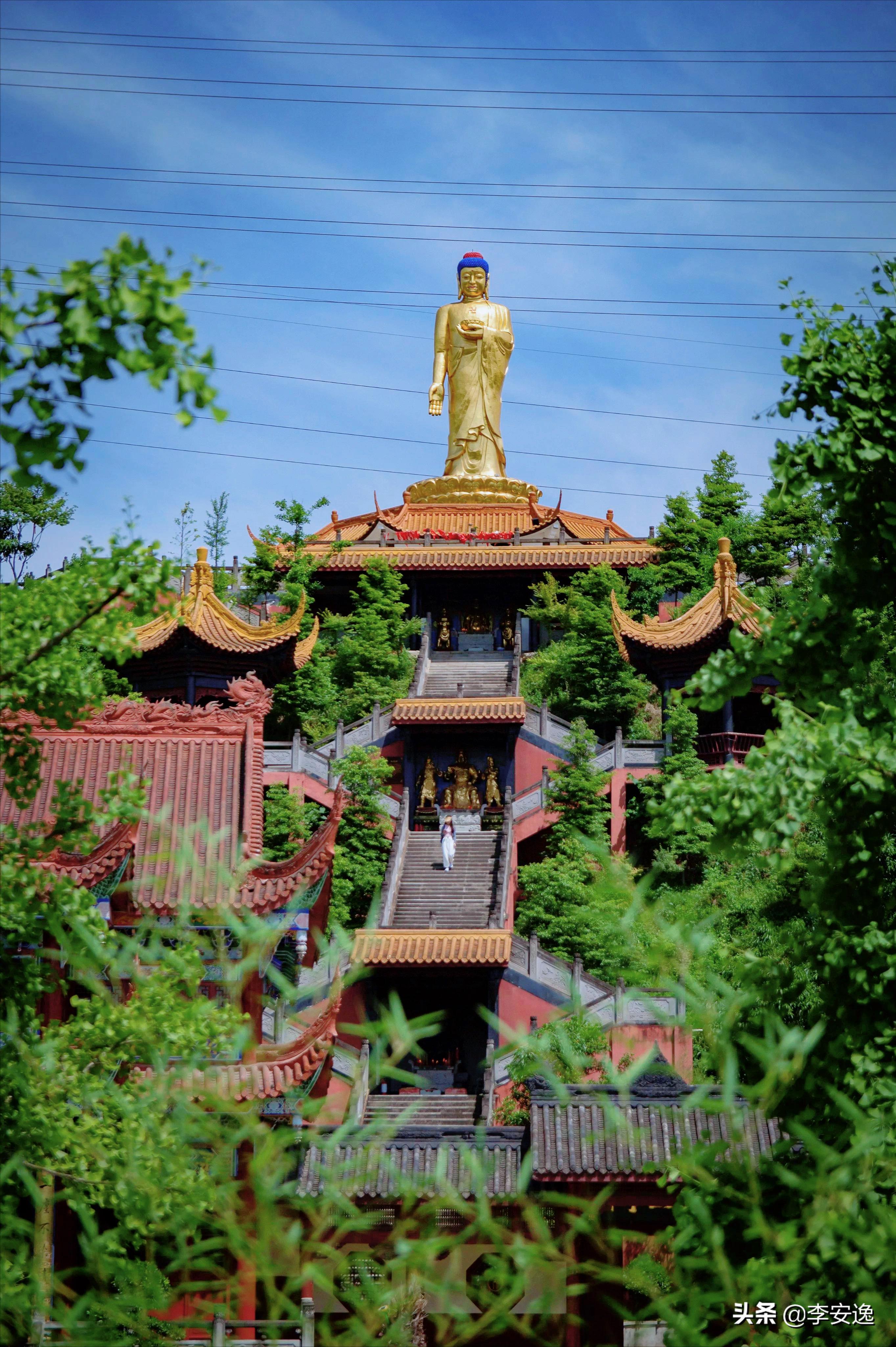 白云寺是一座皇家寺院,成都白云寺图片
