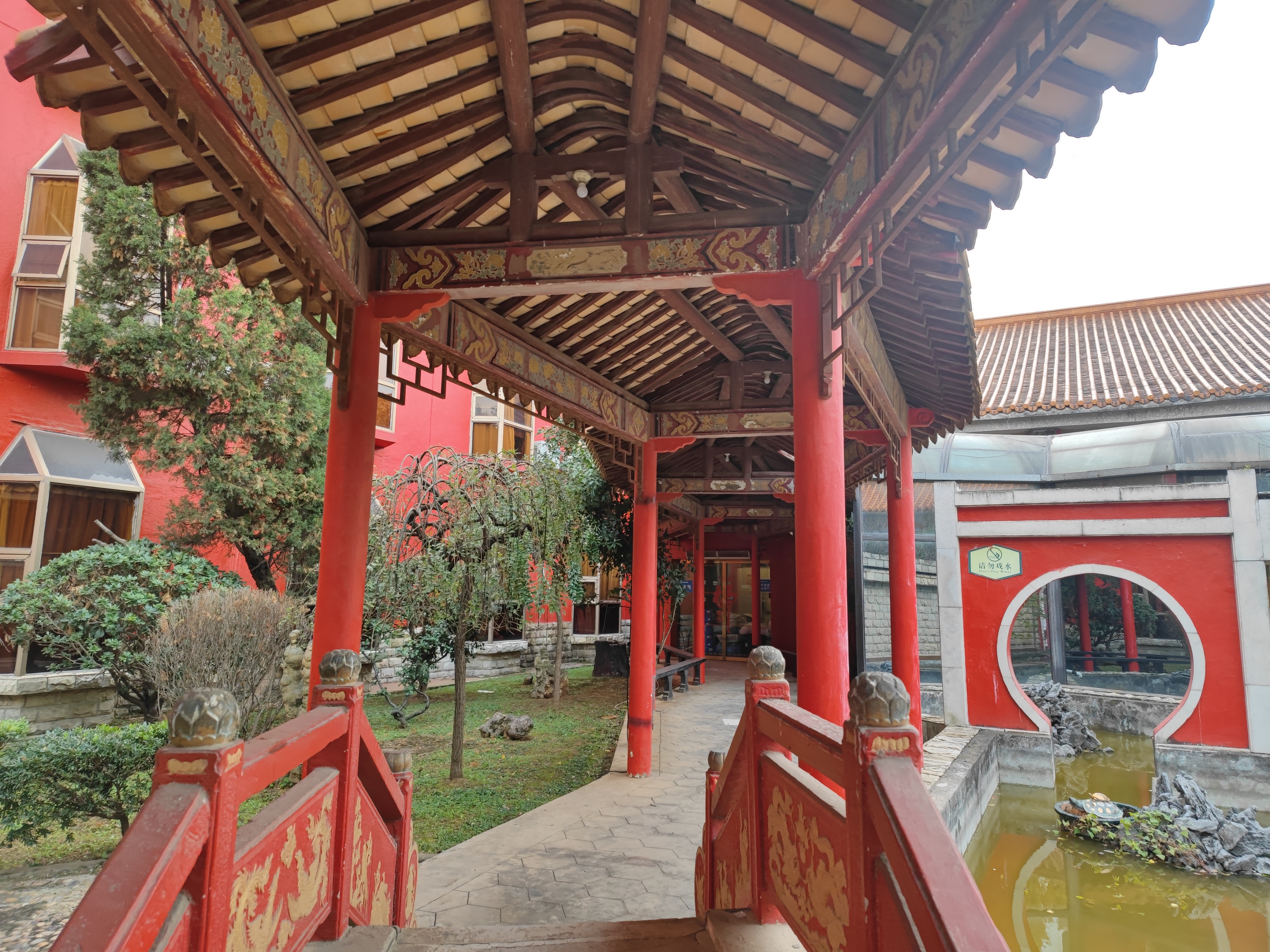 武汉湖滨花园大酒店,武汉湖滨花园酒店传说