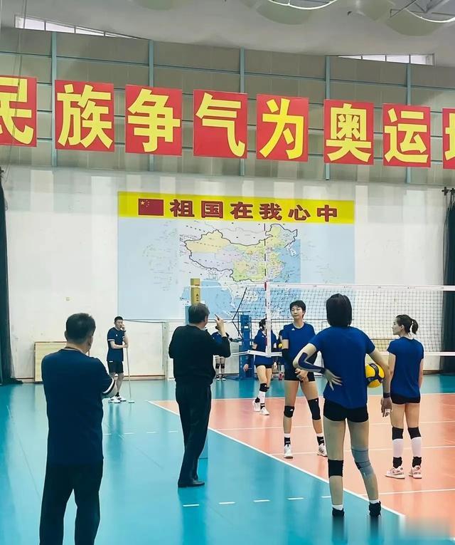 女排姚迪朱婷最新消息,中国女排7仙女现状