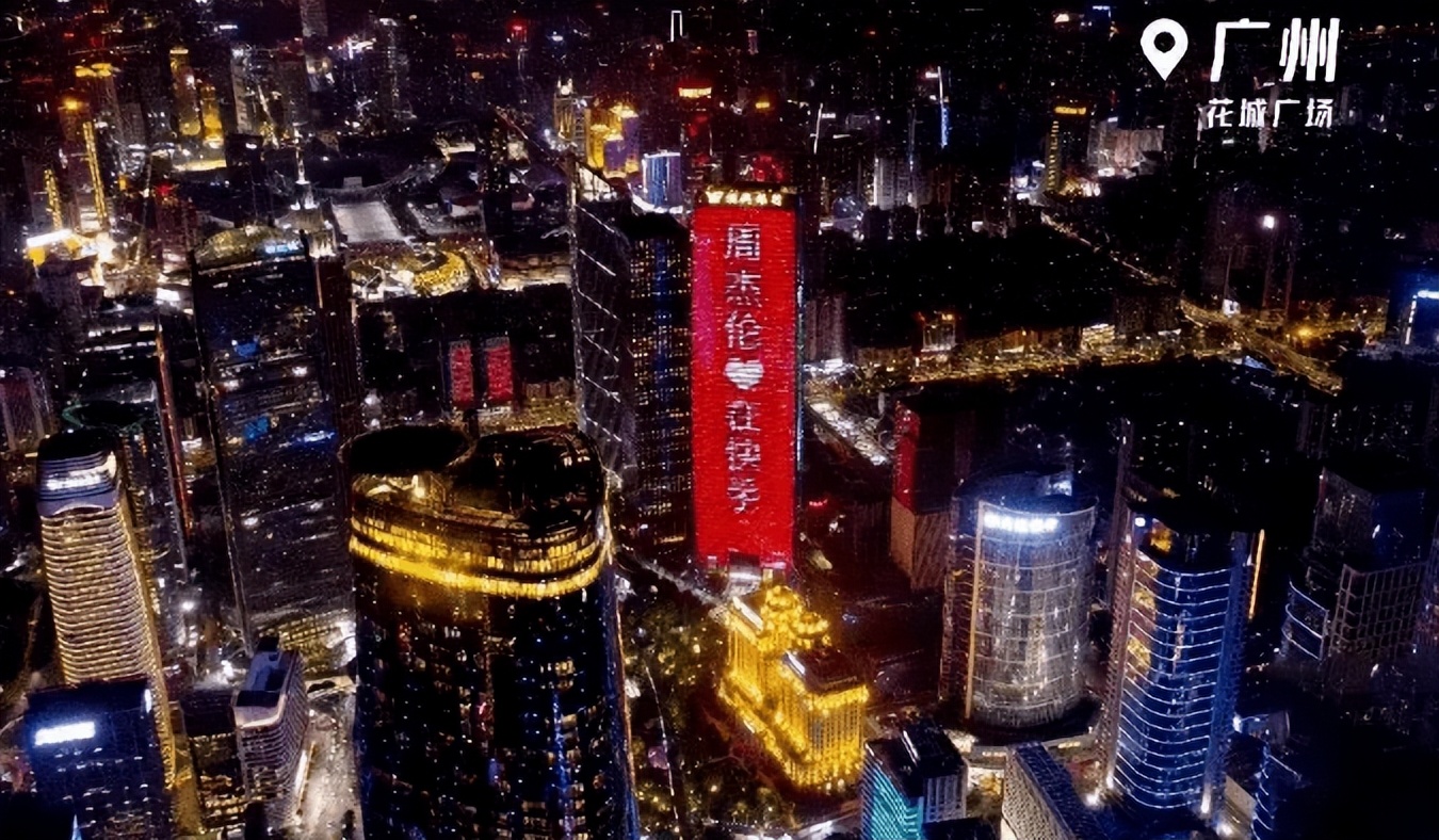 2023开启品牌战，户外广告的春天真来到？