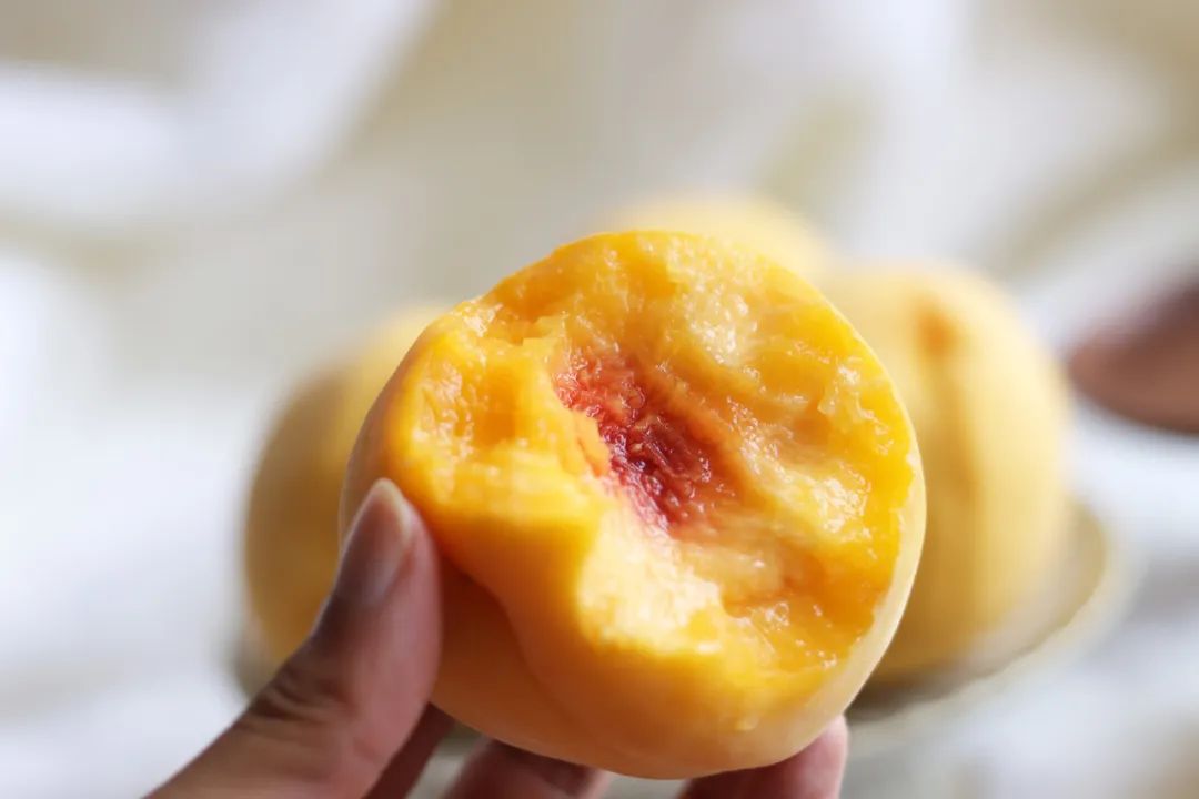 黄桃罐头在东北无可替代,黄桃罐头是刻在东北人骨子里的