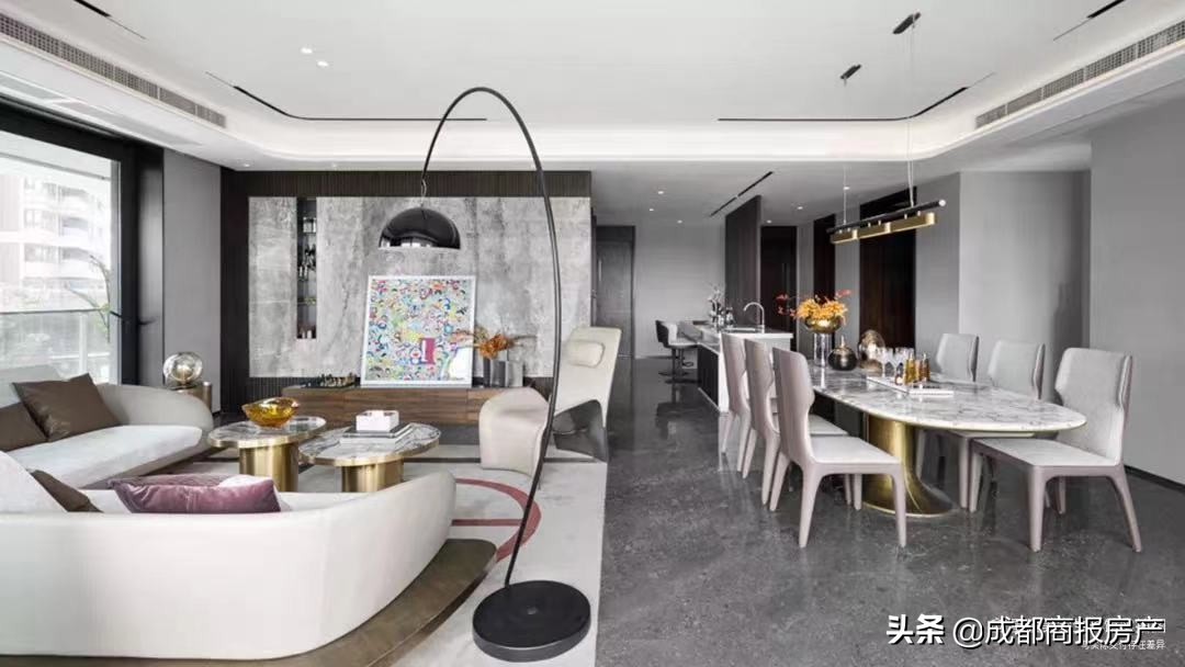 从人文锦绣到高定星耀，两个成都万科的高端答案