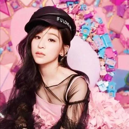 被男友公开*夜初**时间，40岁翻红的“甜心教主”，为何总遇渣男？