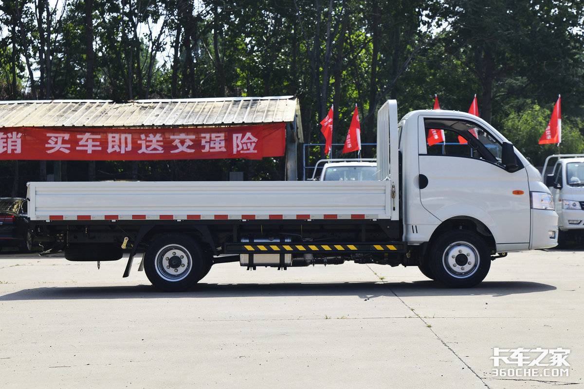 东风小霸王轻卡w17价格,东风小霸王微卡w17排量多大