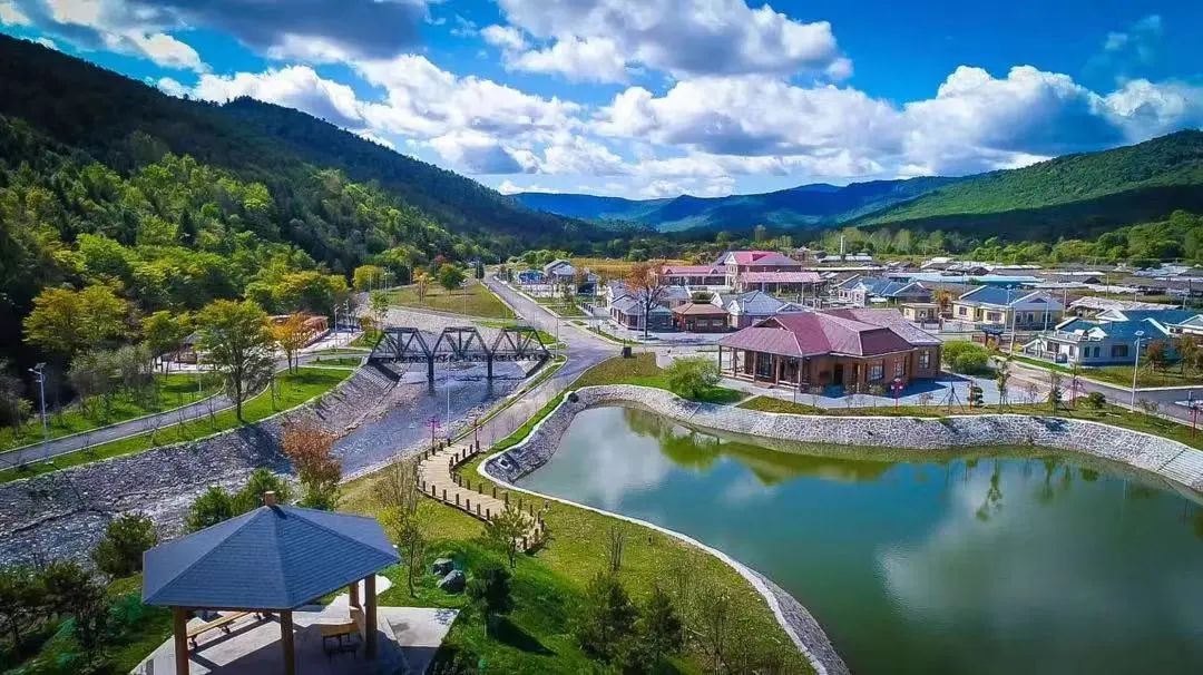 金秋吉林，“醉”美五地，承包你对秋天的所有幻想