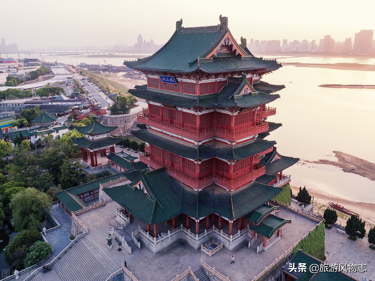 湖南的楼是江南三大名楼之一,江南三大名楼谁才是真正的古建筑